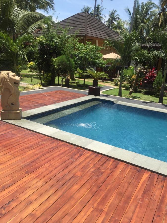 Red Island Villas Banyuwangi  Luaran gambar