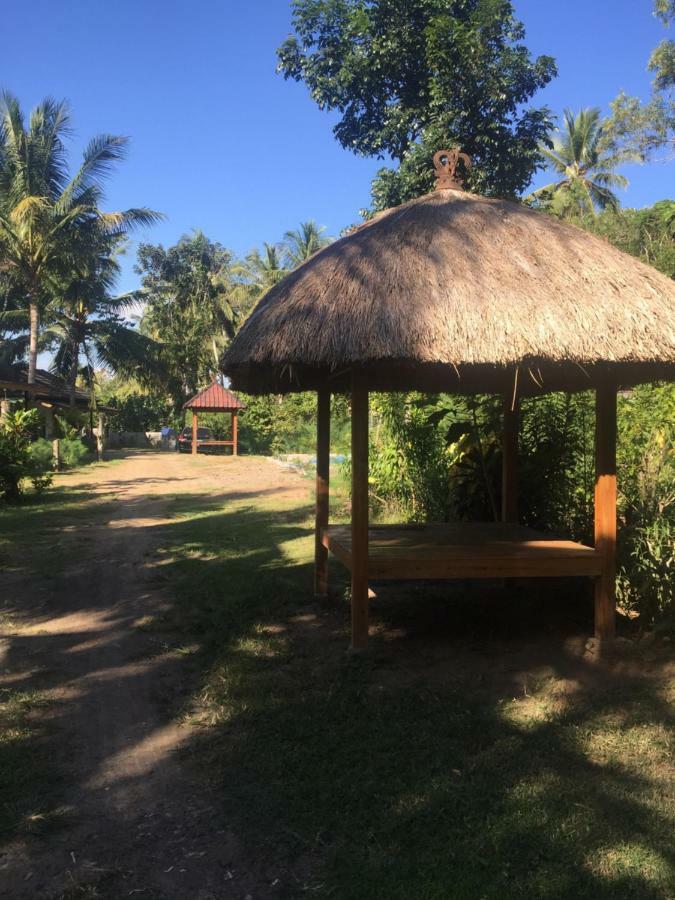 Red Island Villas Banyuwangi  Luaran gambar